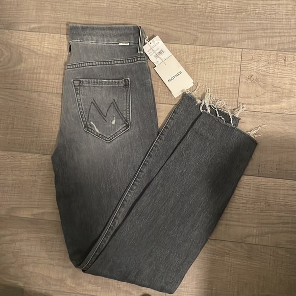 SOLD 🚫 MOTHER The looker Ankle Fray Jeans - Picture 2 of 7